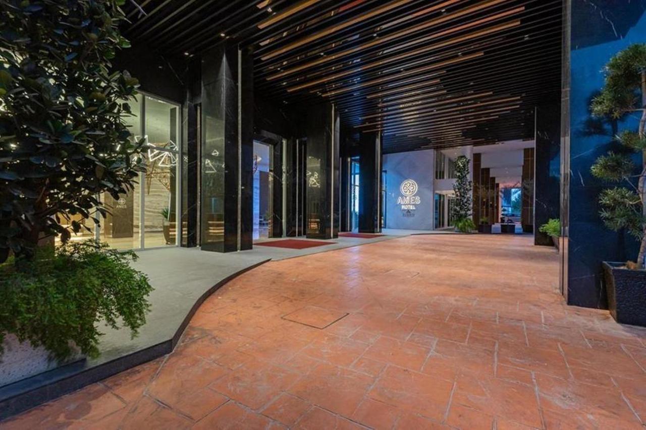Ames Hotel 5*